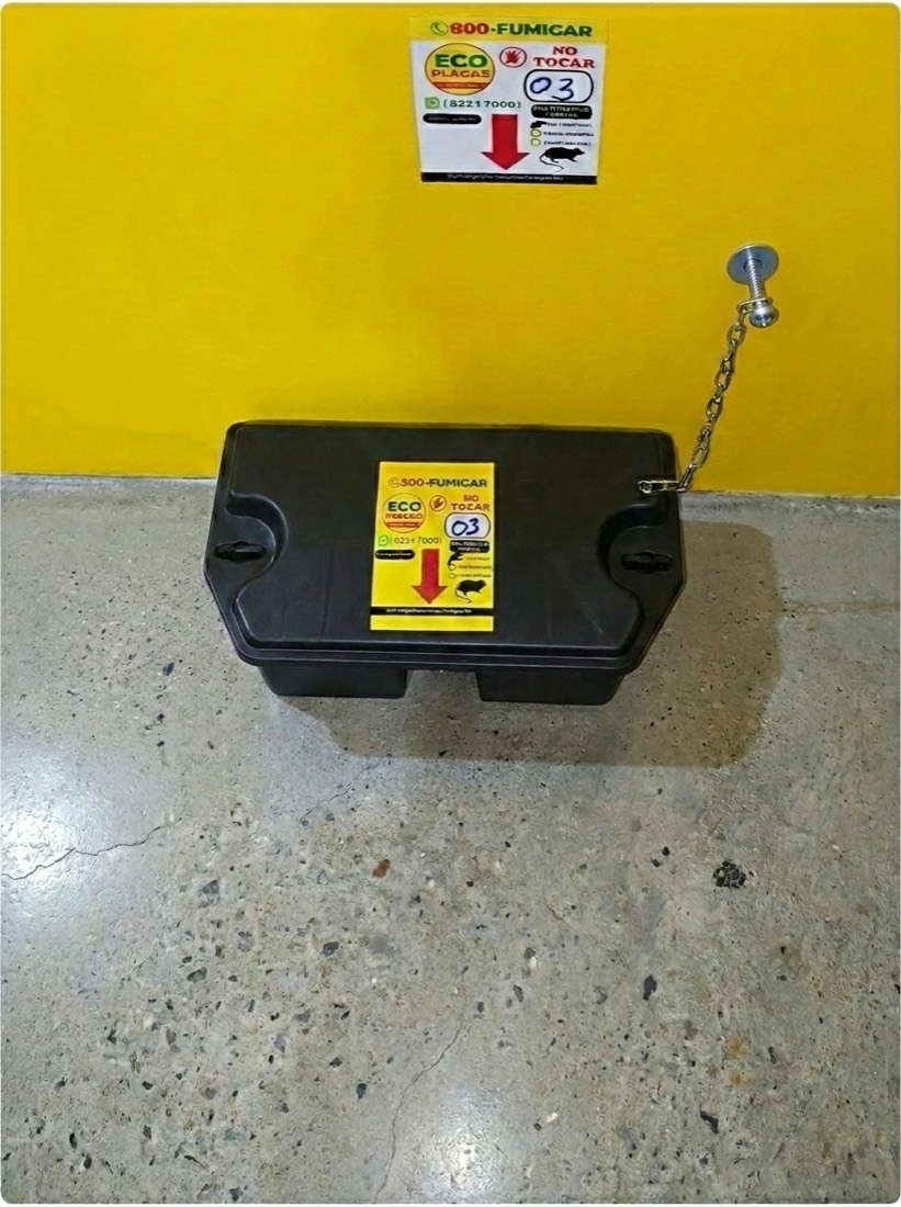 Estación de cebo rodenticida EcoPlagas, lista para colocar